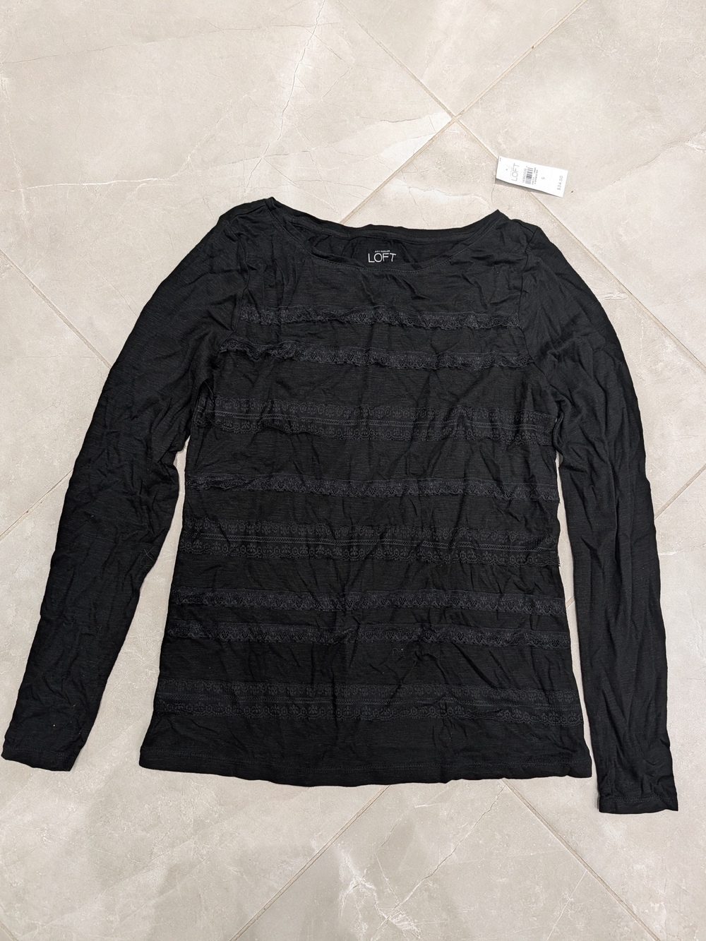 5/$35 Ann Taylor LOFT Women’s Black Lace Trim Long Sleeve Top – S
